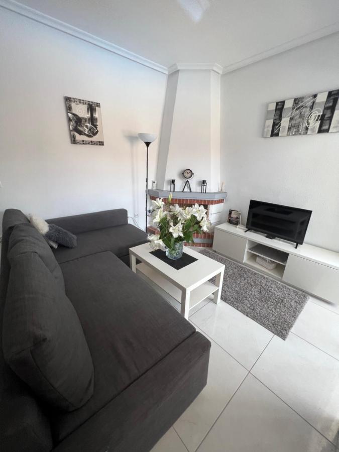 Modern Apartment In Punta Prima Punta Prima  Ngoại thất bức ảnh
